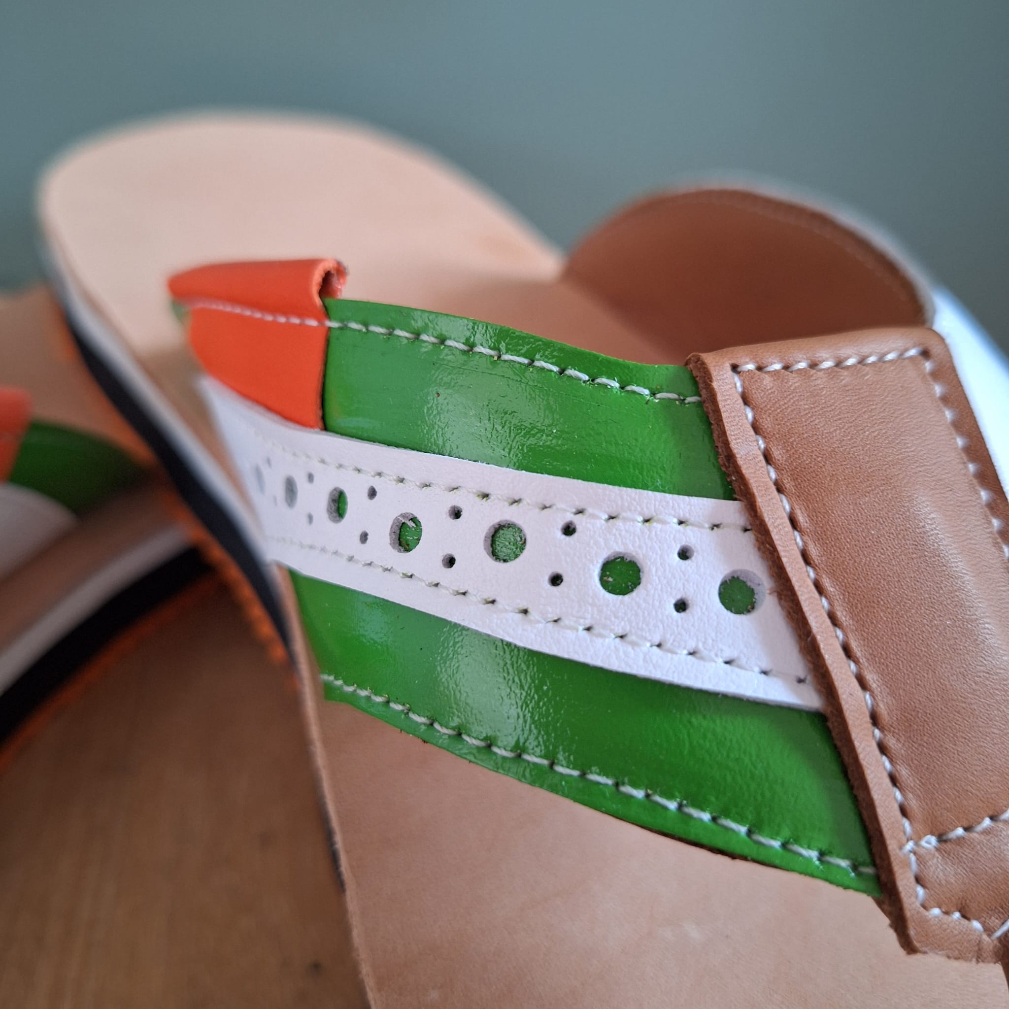 Detail "Rotterdam" slipper